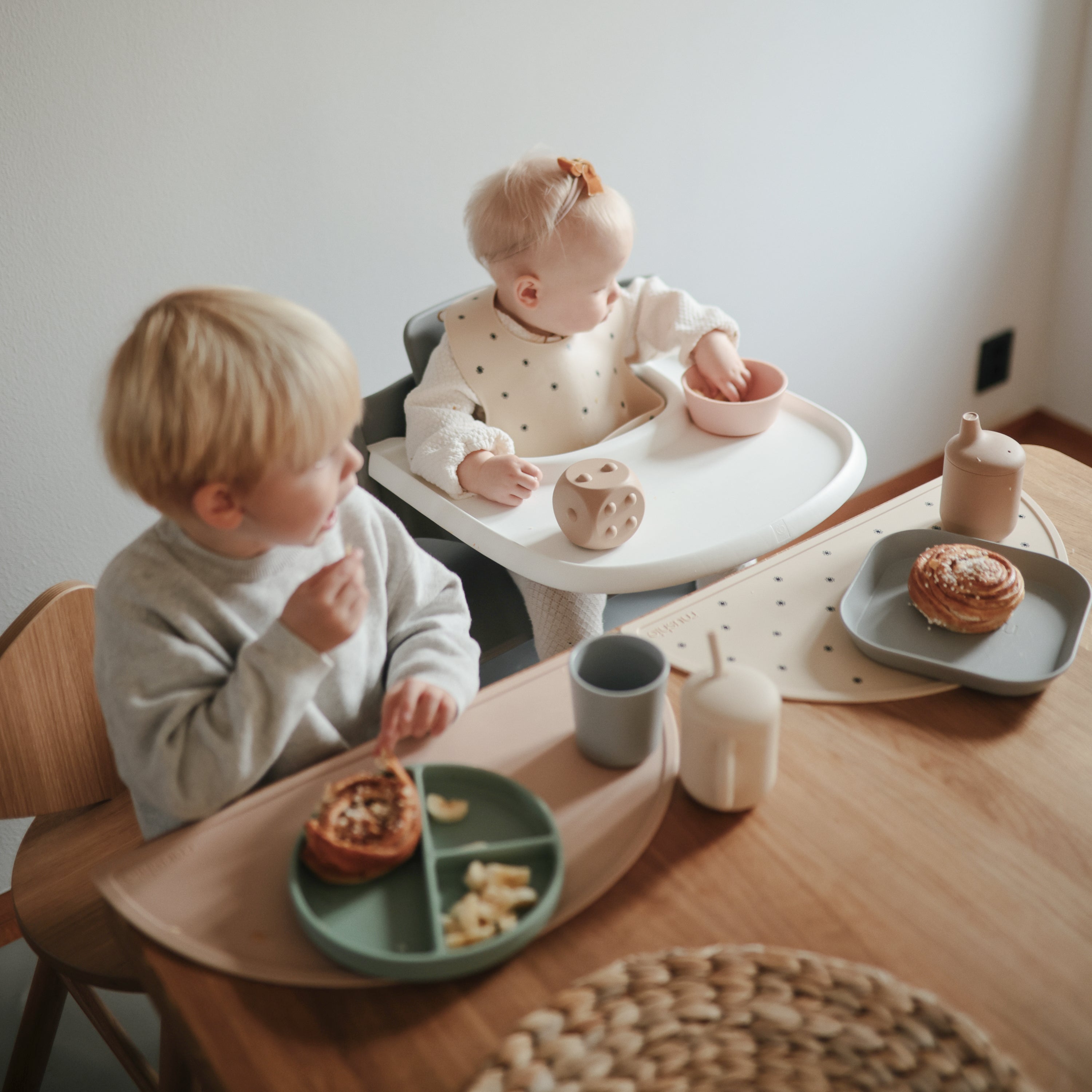 Image of Silicone Training Cup + Straw